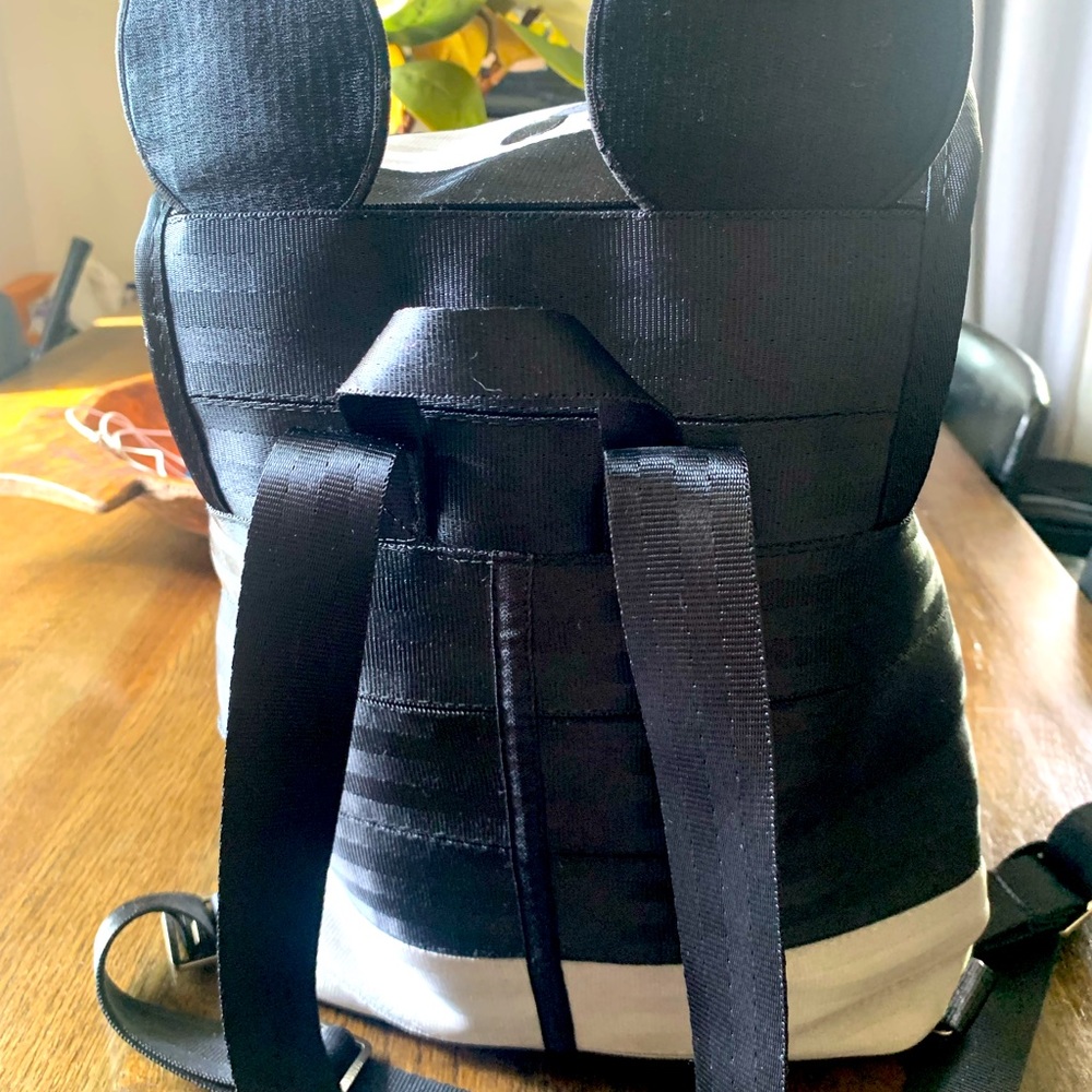 Harvey’s spooky mickey backpack